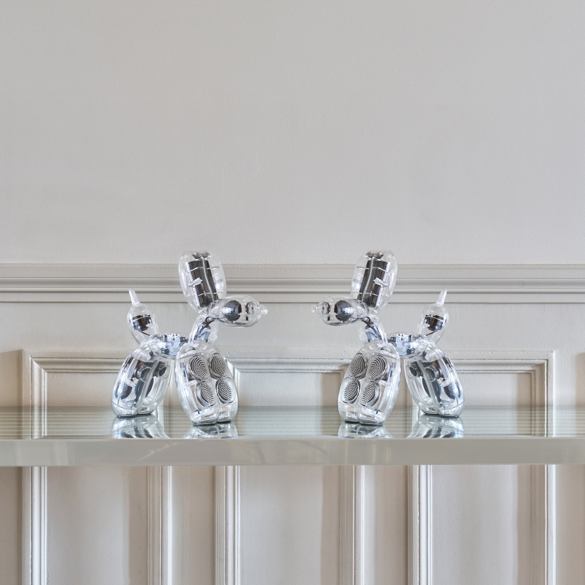 Jeff Koons Balloon Dog Speaker from Lexon - Transparent – MoMA