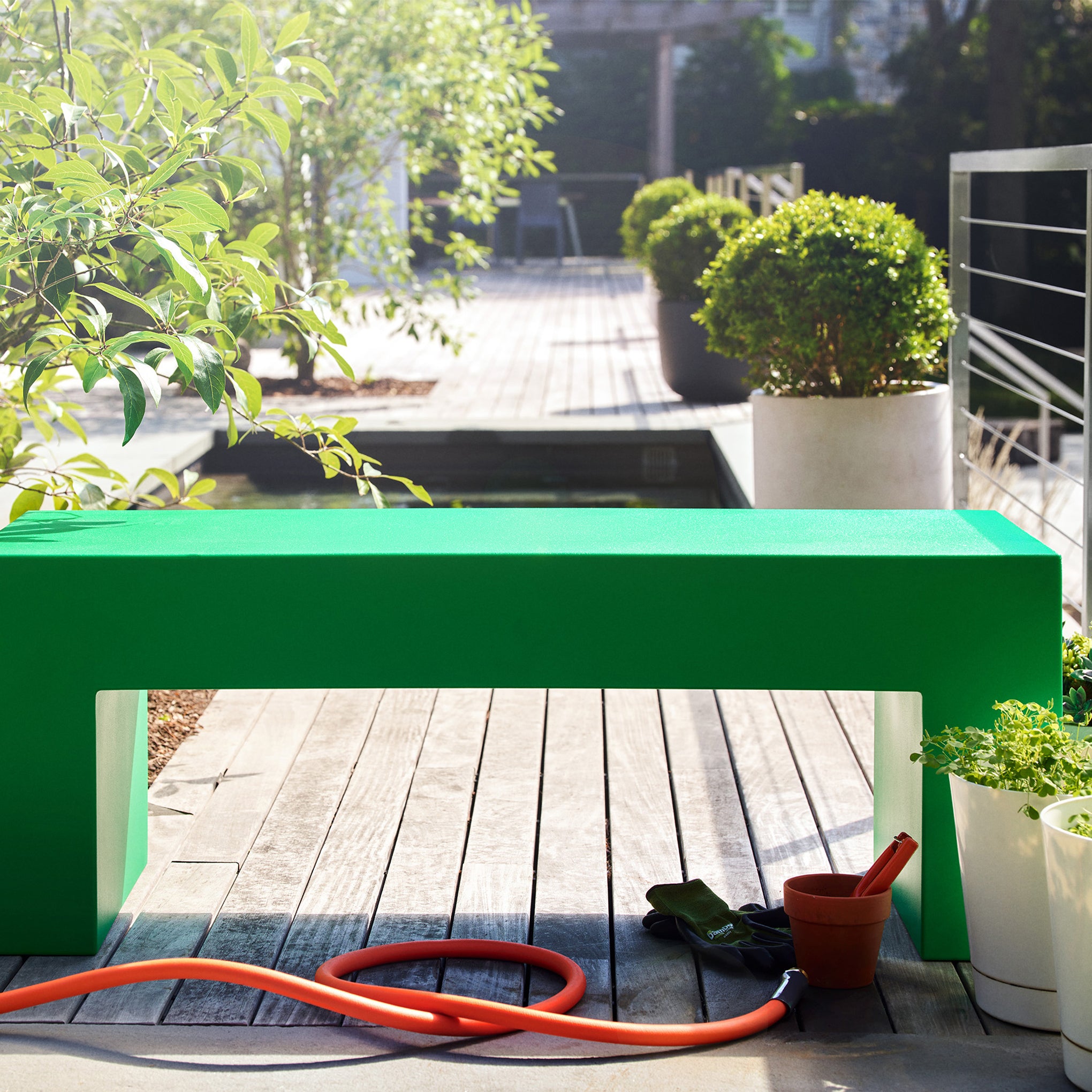 Vignelli Bench from Heller - Green – MoMA Design Store