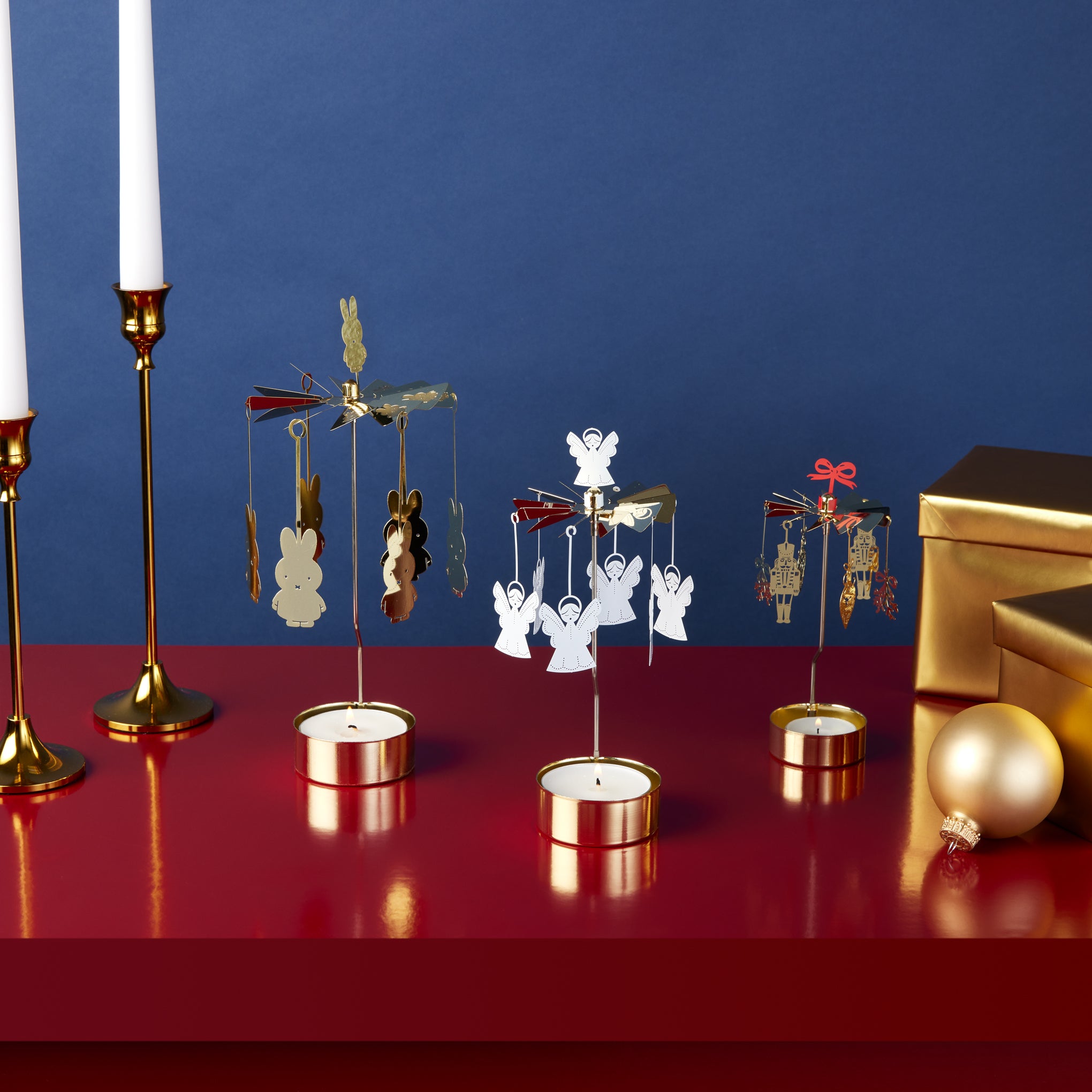 Noël Rotary Tea Light Candle Holder – MoMA Design Store