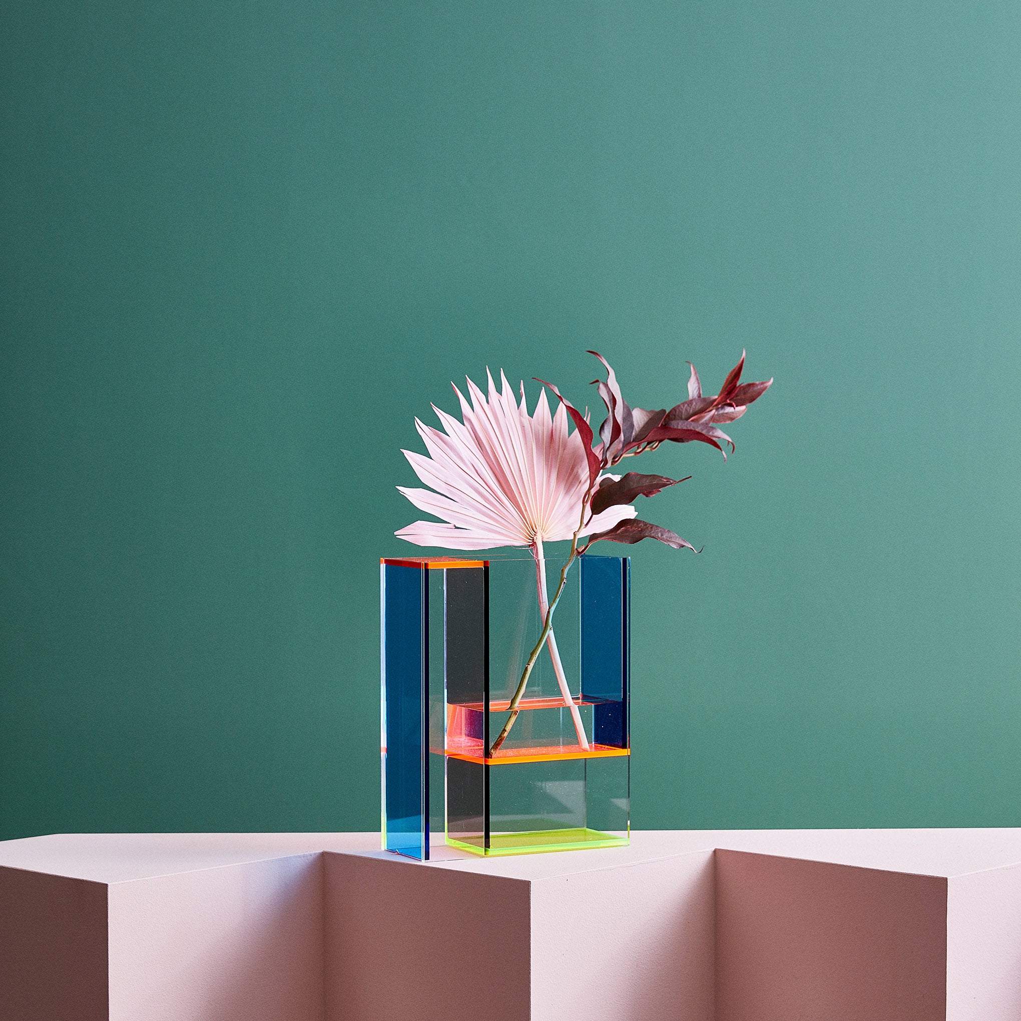 Mondri Vase - Neon – MoMA Design Store