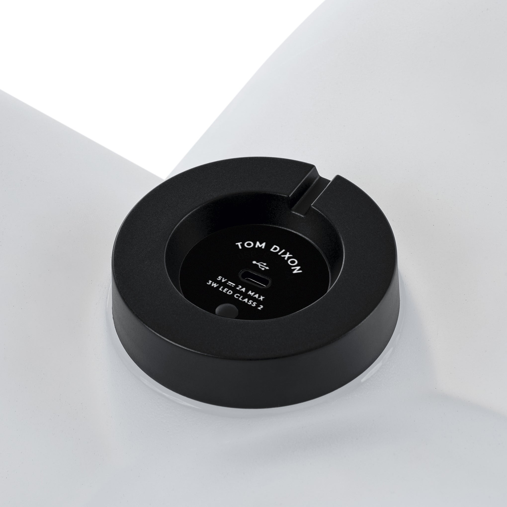 Tom Dixon Jack Portable Lamp – MoMA Design Store