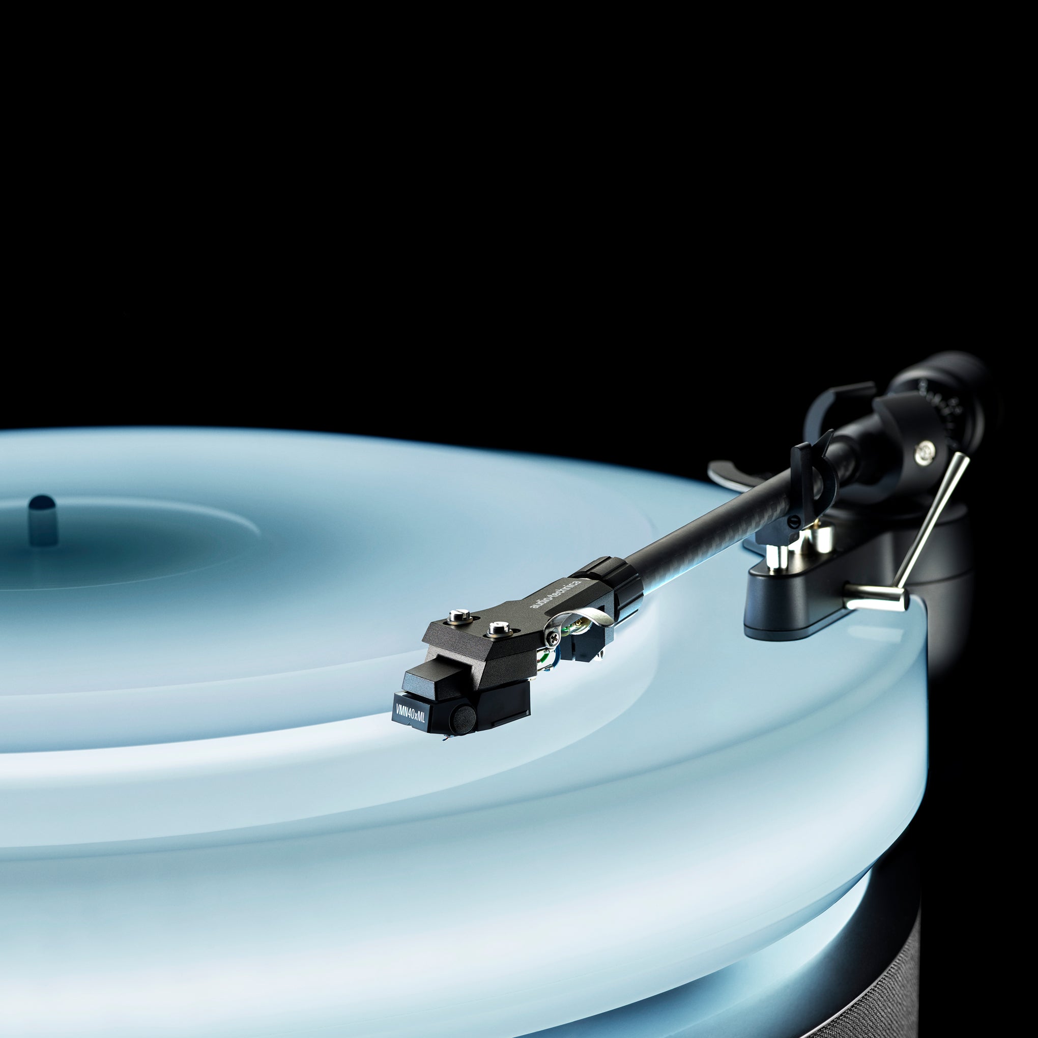 Audio-Technica Hotaru Turntable – MoMA Design Store