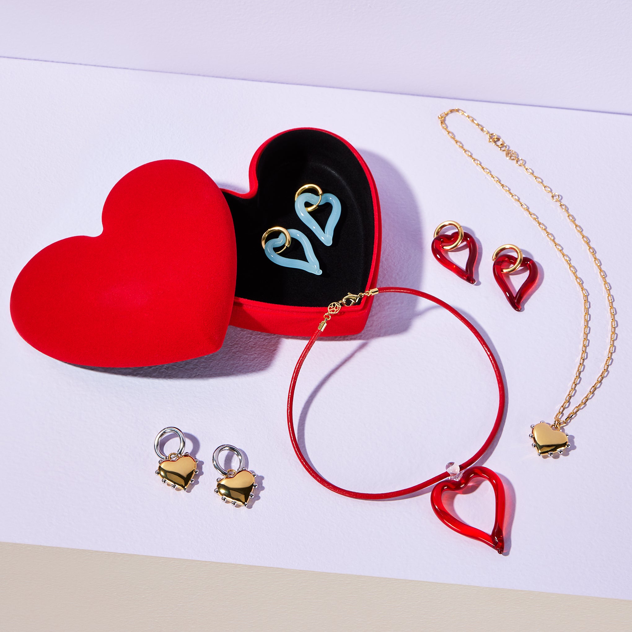 Velvet Heart Storage Box – MoMA Design Store