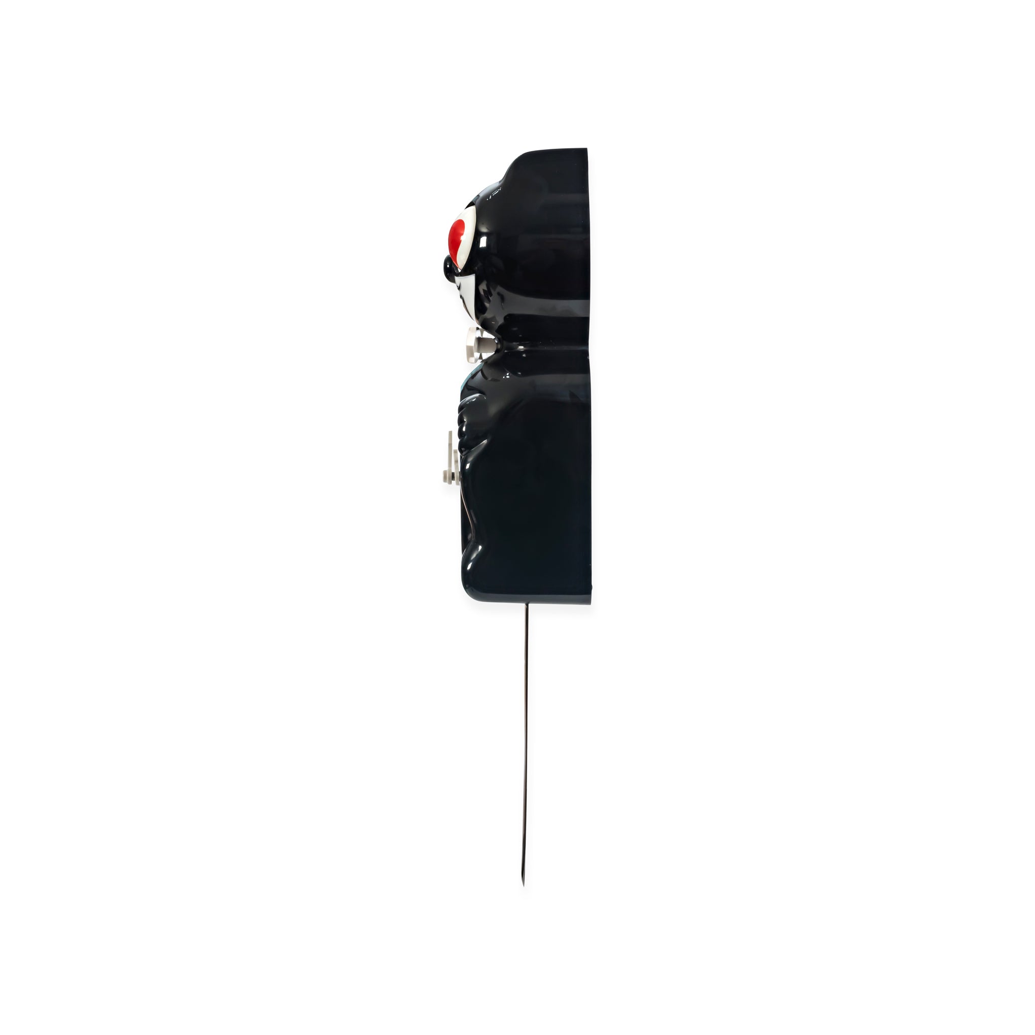 Kit-Cat Clock - Heart Eyes – MoMA Design Store