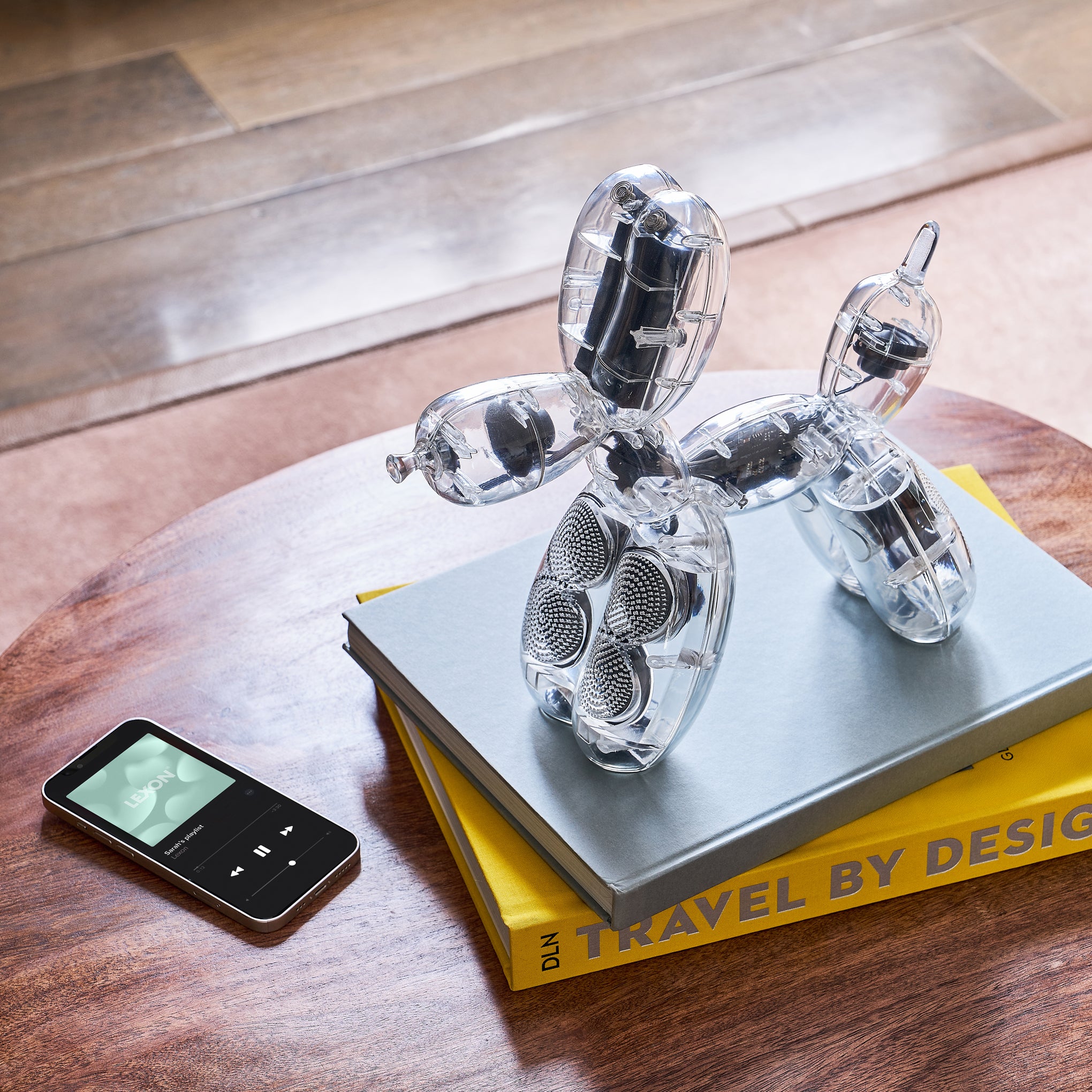 Jeff Koons Balloon Dog Speaker from Lexon - Transparent – MoMA